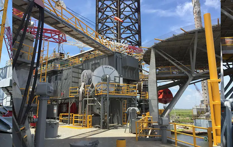 လျှပ်စစ်ဓာတ်ငွေ့တင်သင်္ဘော (LNG) ရောင်းချရန်အတွက်