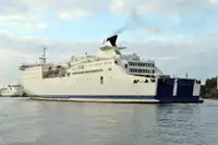 Ro-Ro ship ရောင်းရန်