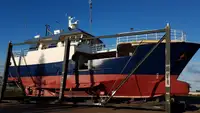 Trawler ရောင်းရန်