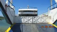 Ro-Ro ship ရောင်းရန်