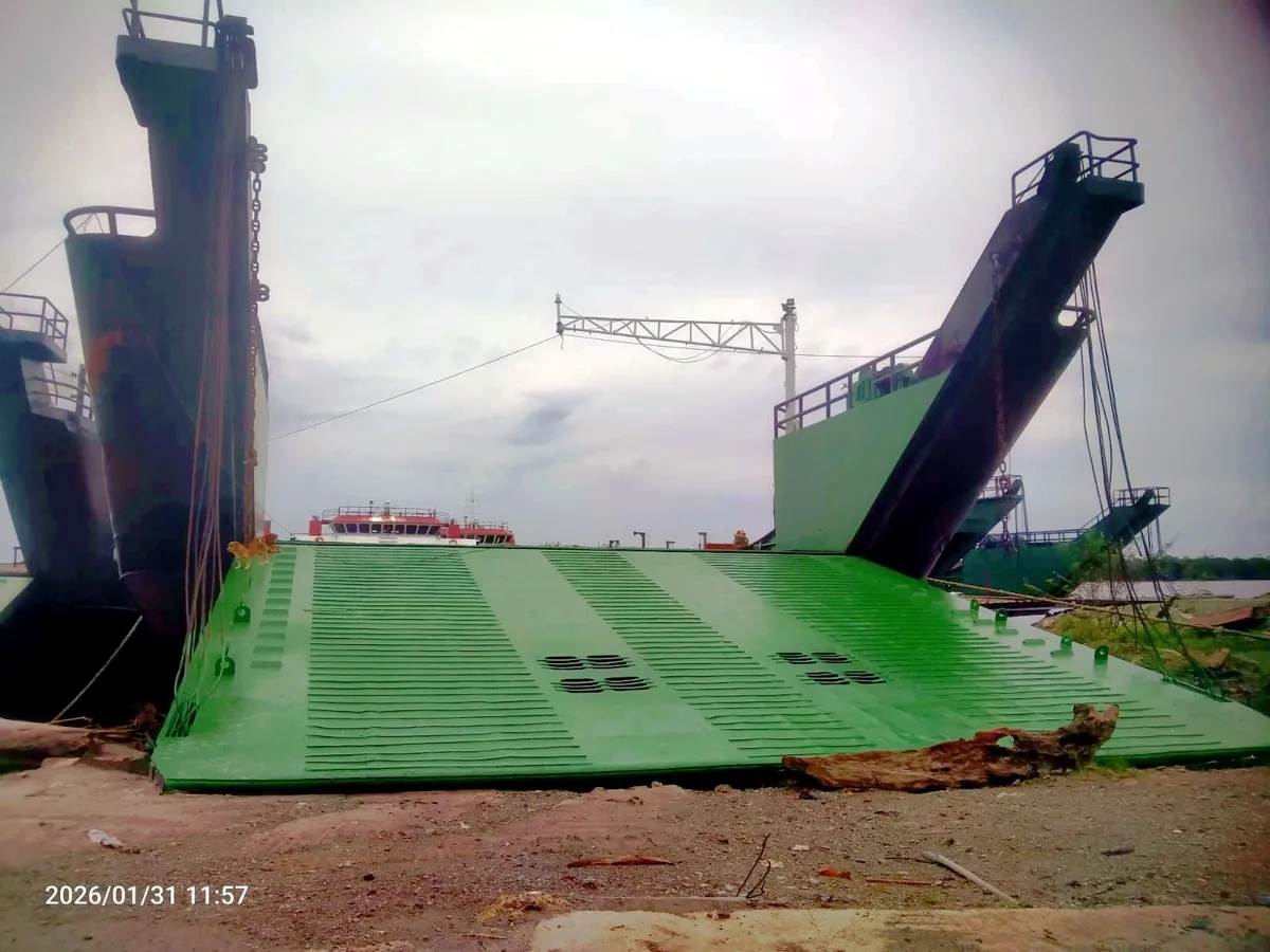 Landing Craft, Tank ရောင်းချရန်အတွက်