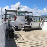 Landing Craft, Tank ရောင်းချရန်အတွက်