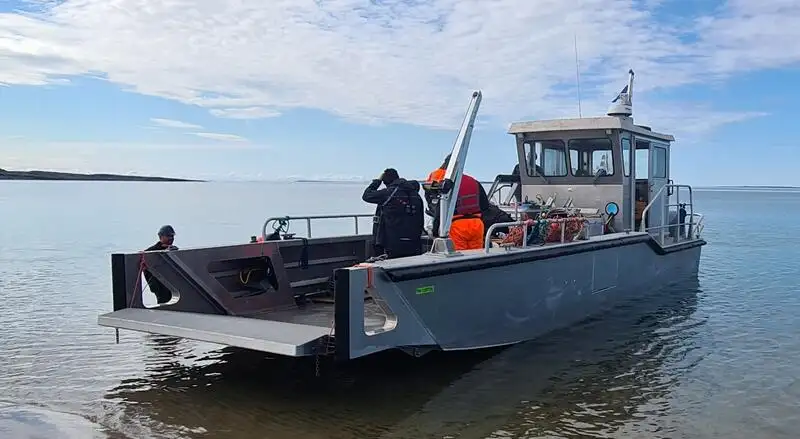 Landing Craft, Tank ရောင်းချရန်အတွက်
