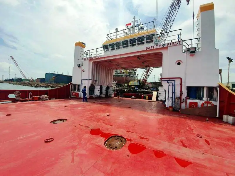 Landing Craft, Tank ရောင်းချရန်အတွက်