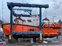 Wind farm service vessel ရောင်းရန်