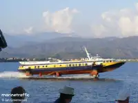 Ro-Ro ship ရောင်းရန်
