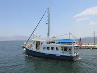 Trawler ရောင်းရန်