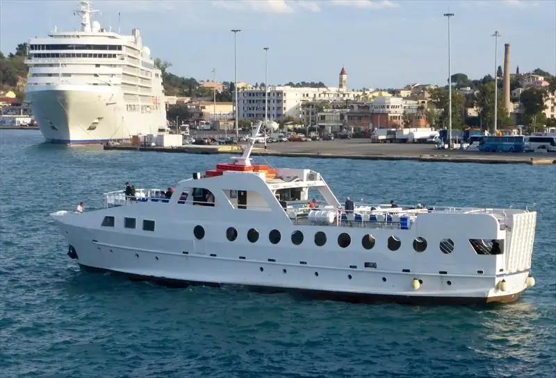 RoPax သင်္ဘော ရောင်းရန်