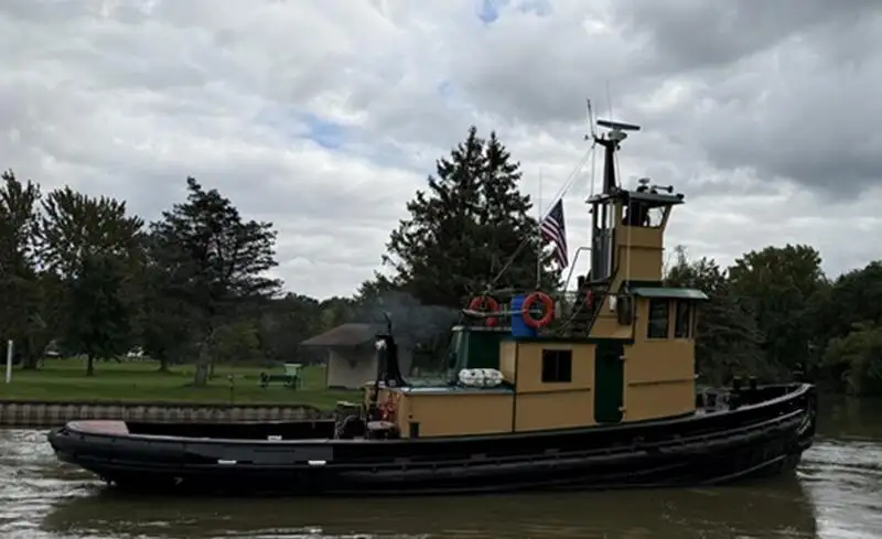 စက်လှေ ရောင်းရန်