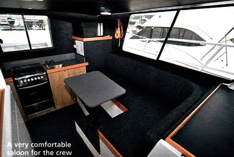 ကူးတို့သင်္ဘော ရောင်းရန်