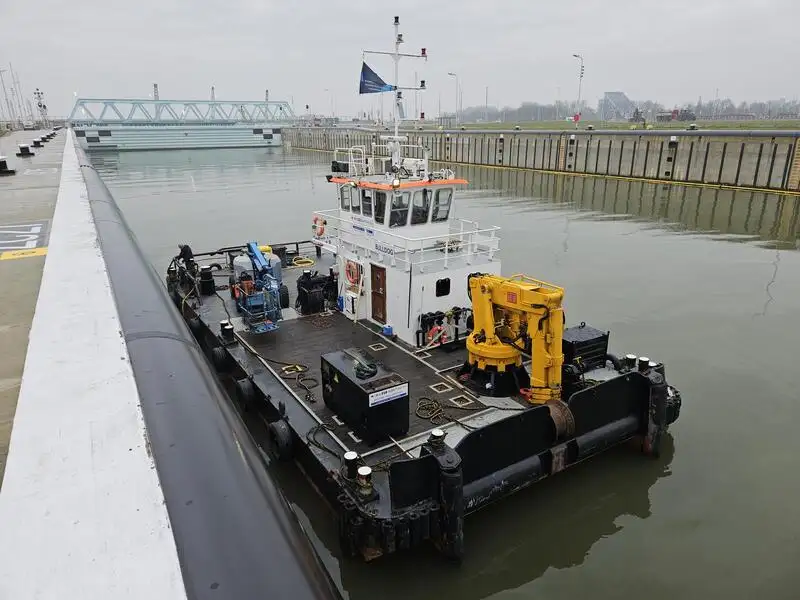 ဘက်စုံသုံး ရောင်းရန်