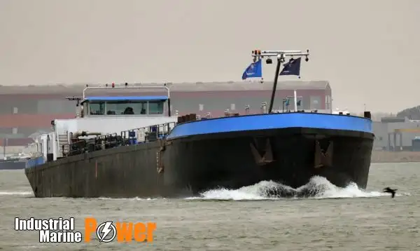 ရေနံတင်သင်္ဘော၊ Chemical tanker ရောင်းရန်