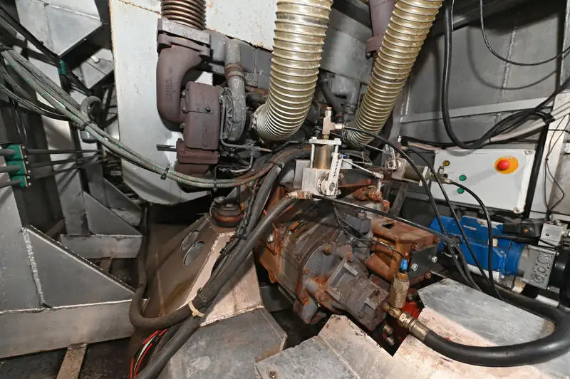 Catamaran ရောင်းရန်