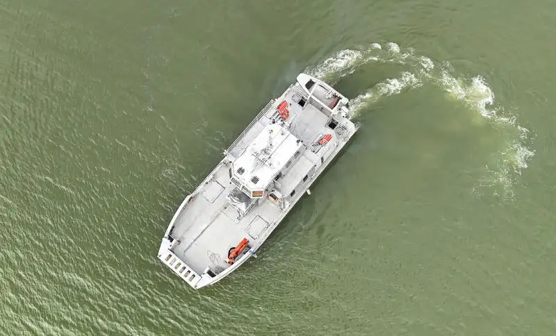 Catamaran ရောင်းရန်