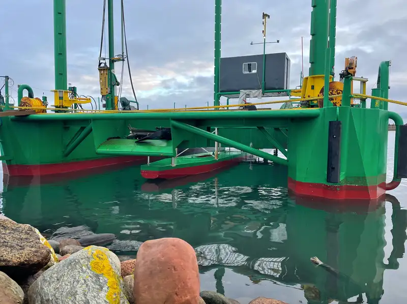 စက်လှေ ရောင်းရန်