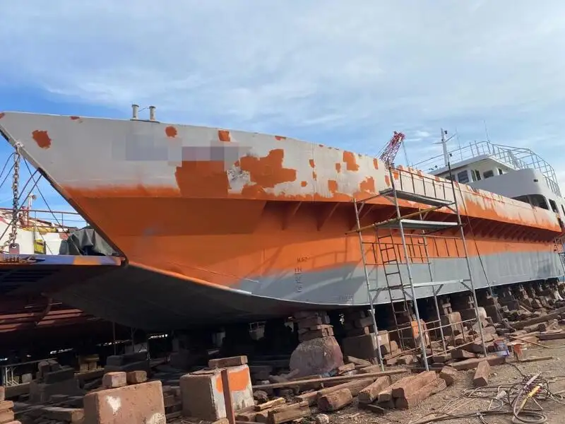 ကူးတို့သင်္ဘော ရောင်းရန်