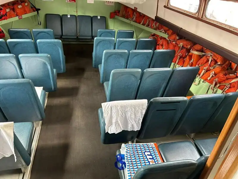 ကူးတို့သင်္ဘော ရောင်းရန်