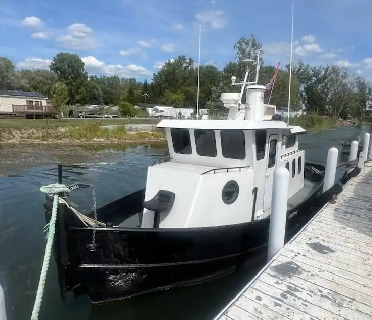 စက်လှေ ရောင်းရန်