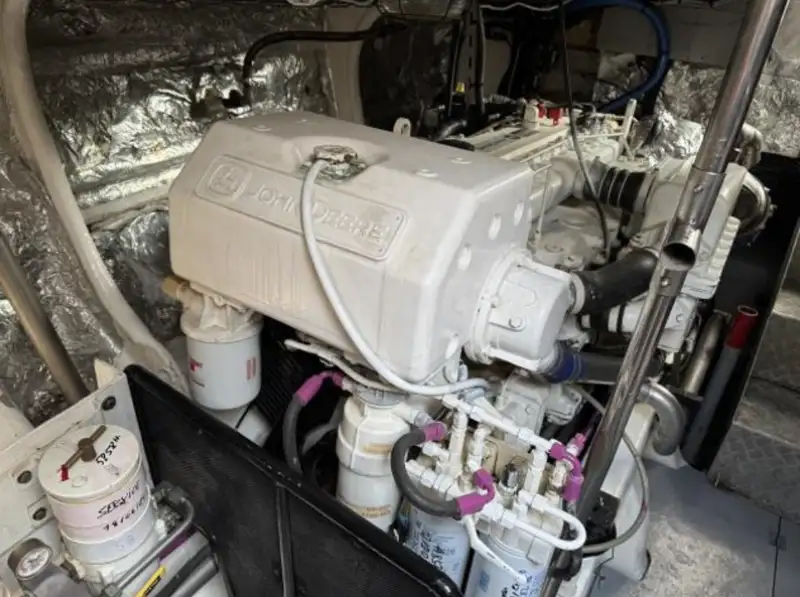 လေယာဉ်မောင်းလှေ ရောင်းရန်