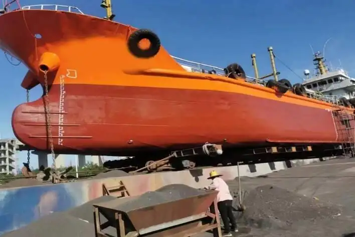 ရေနံတင်သင်္ဘော၊ Chemical tanker ရောင်းရန်