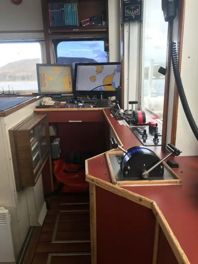 စက်လှေ ရောင်းရန်