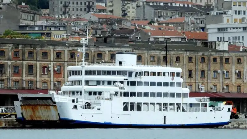 RoPax သင်္ဘော ရောင်းရန်