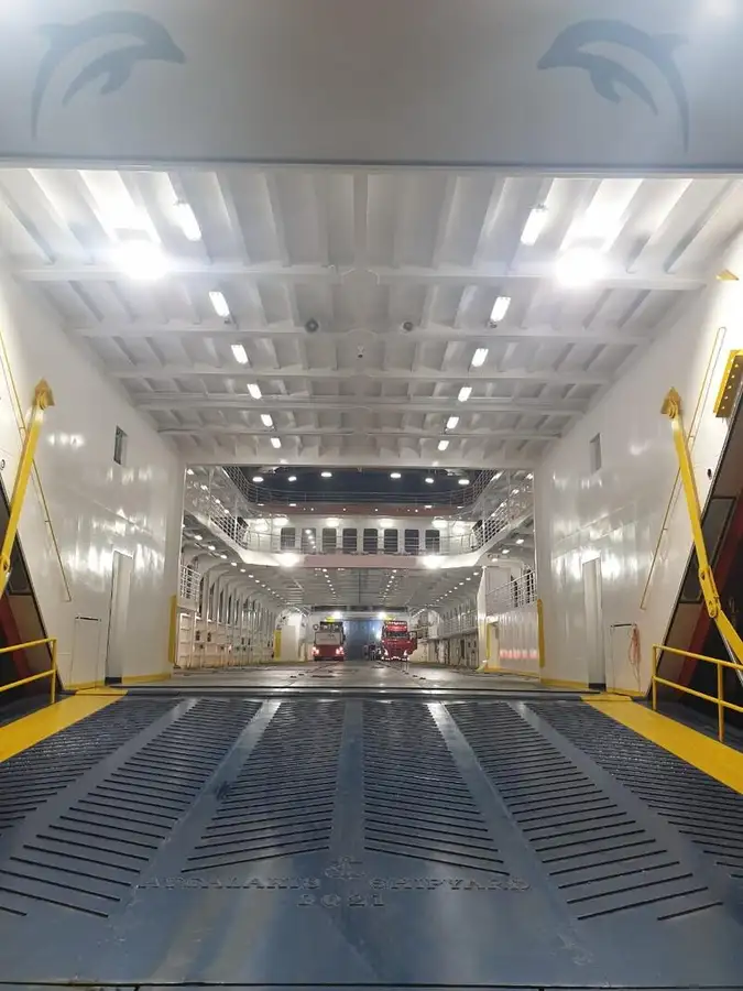 RoPax သင်္ဘော ရောင်းရန်