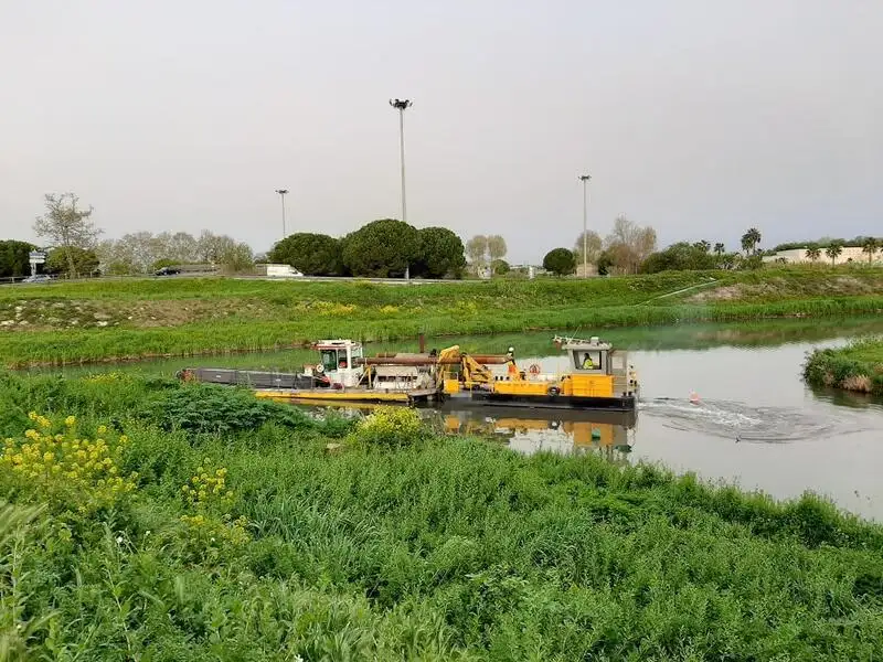 သင်္ဘော ရောင်းရန်