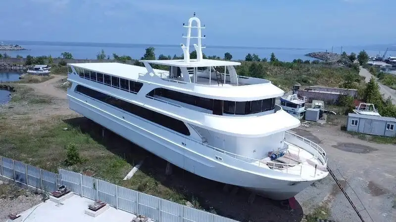 မော်တော်ရေယာဉ် ရောင်းရန်