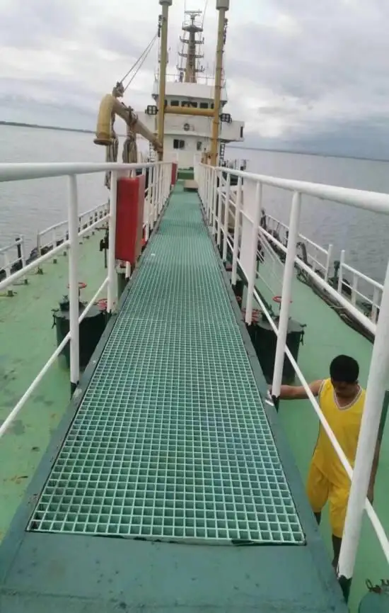 ရေနံတင်သင်္ဘော၊ Chemical tanker ရောင်းရန်
