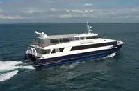 Catamaran ရောင်းရန်