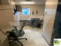 နေရာထိုင်ခင်း ရောင်းရန်