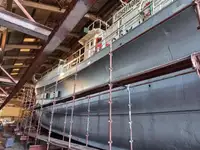 ရှည်လျားသောရေယာဉ် ရောင်းရန်