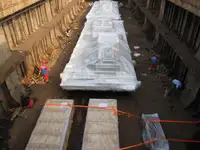 အစုလိုက် သယ်ဆောင်သည်။ ရောင်းရန်