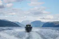 ကင်းလှည့်လှေ ရောင်းရန်