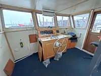 မော်တော်ရေယာဉ် ရောင်းရန်