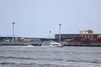 မော်တော်ရေယာဉ် ရောင်းရန်