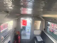 လေယာဉ်မောင်းလှေ ရောင်းရန်