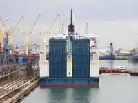 အစုလိုက် သယ်ဆောင်သည်။ ရောင်းရန်