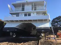 မော်တော်ရေယာဉ် ရောင်းရန်