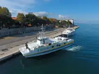 Catamaran ရောင်းရန်