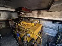 လေယာဉ်မောင်းလှေ ရောင်းရန်