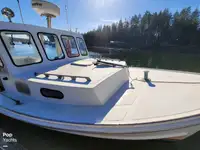 ငါးလုပ်ငန်းရေယာဉ် ရောင်းရန်