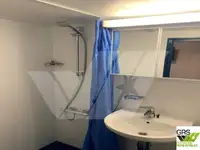 နေရာထိုင်ခင်း ရောင်းရန်