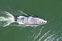 တောင့်တင်းသော ဖောင်းသောလှေ ရောင်းရန်