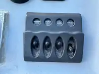 ကင်းလှည့်လှေ ရောင်းရန်