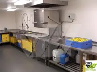 ကွန်တိန်နာသင်္ဘော ရောင်းရန်